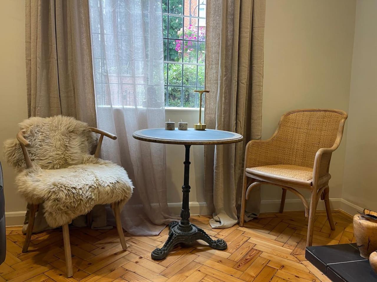 Luxury London English Charm Екстериор снимка